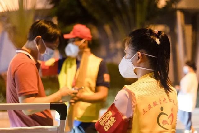 151923686.jpg 4e778c9371554e34b69eae14e1665d83.jpg